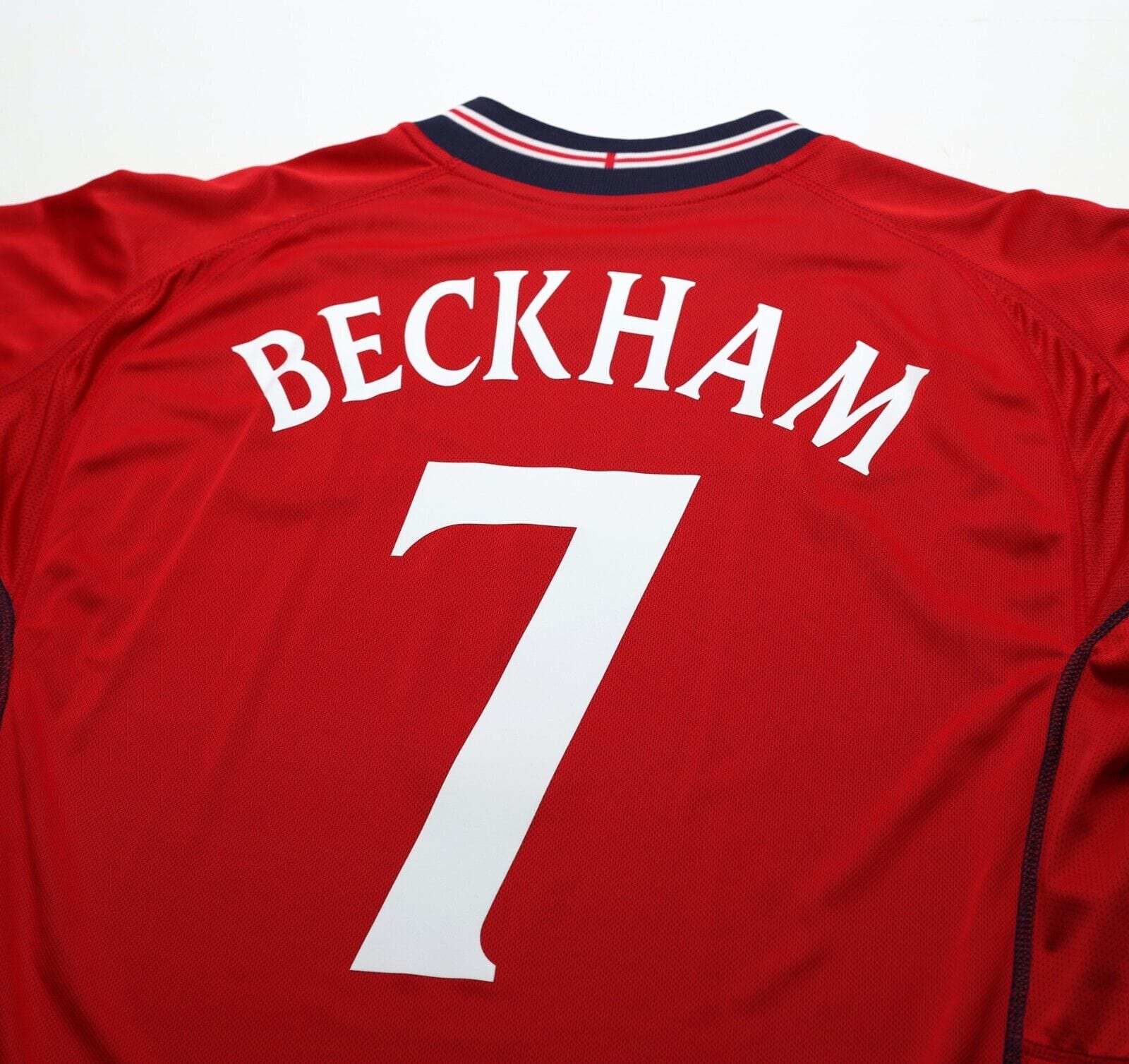 2002/04 BECKHAM #7 England Vintage Umbro Away Football Shirt (XL) Argentina WC