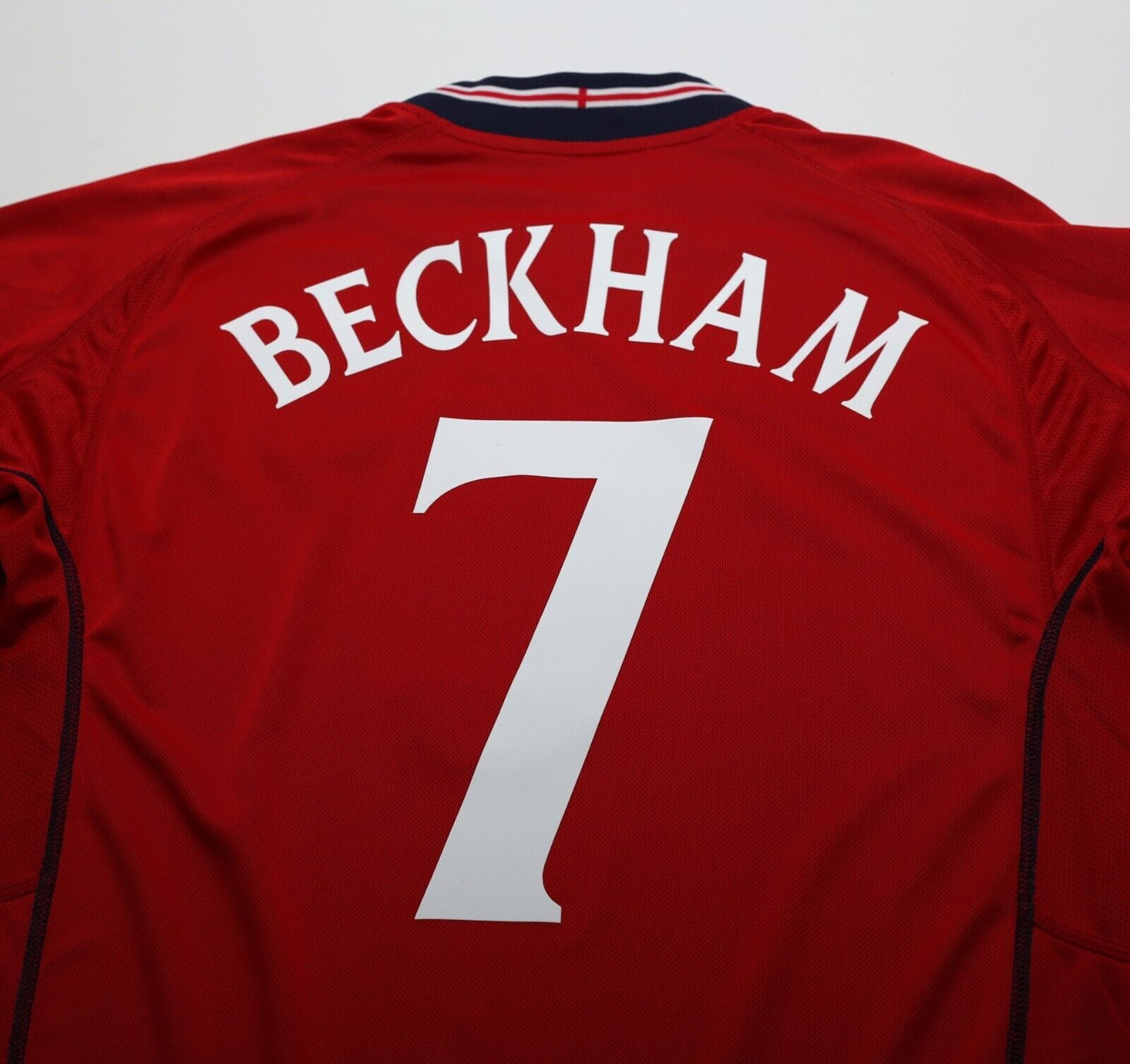 2002/04 BECKHAM #7 England Vintage Umbro Away LS Football Shirt (L) Argentina WC