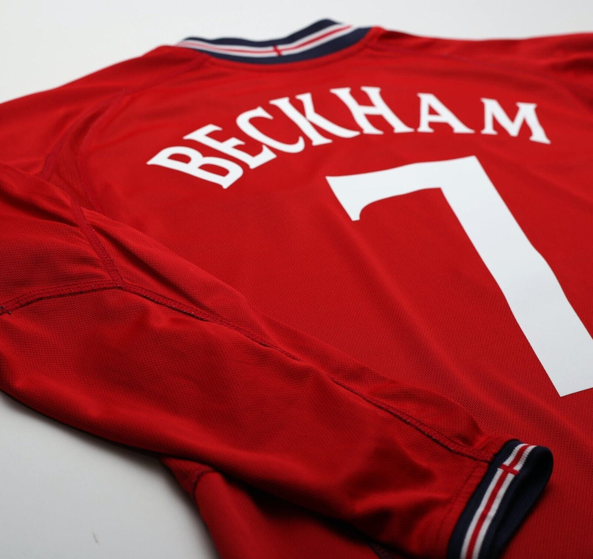 2002/04 BECKHAM #7 England Vintage Umbro Away LS Football Shirt (L) Argentina WC