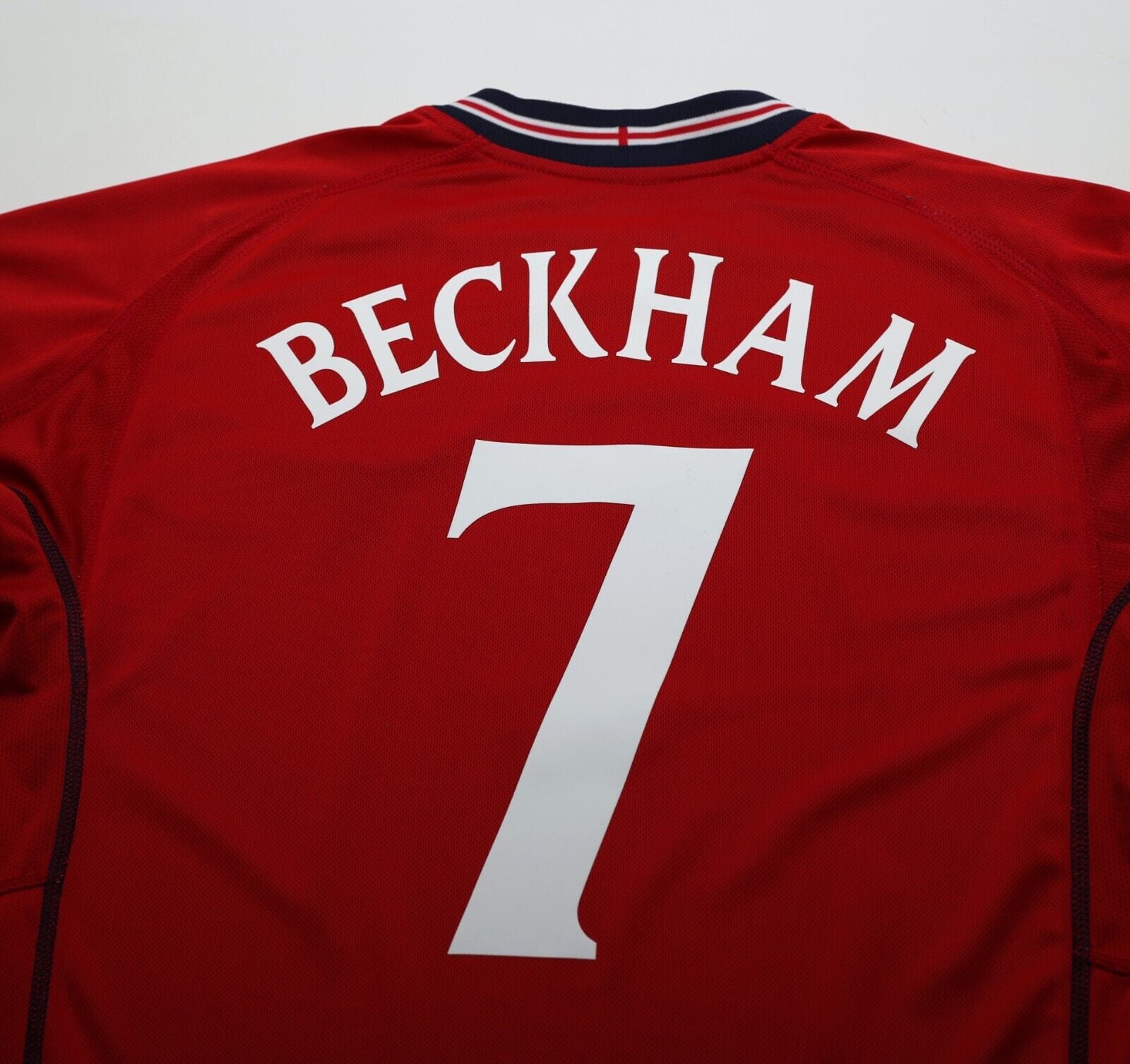 2002/04 BECKHAM #7 England Vintage Umbro Away LS Football Shirt (L) Argentina WC