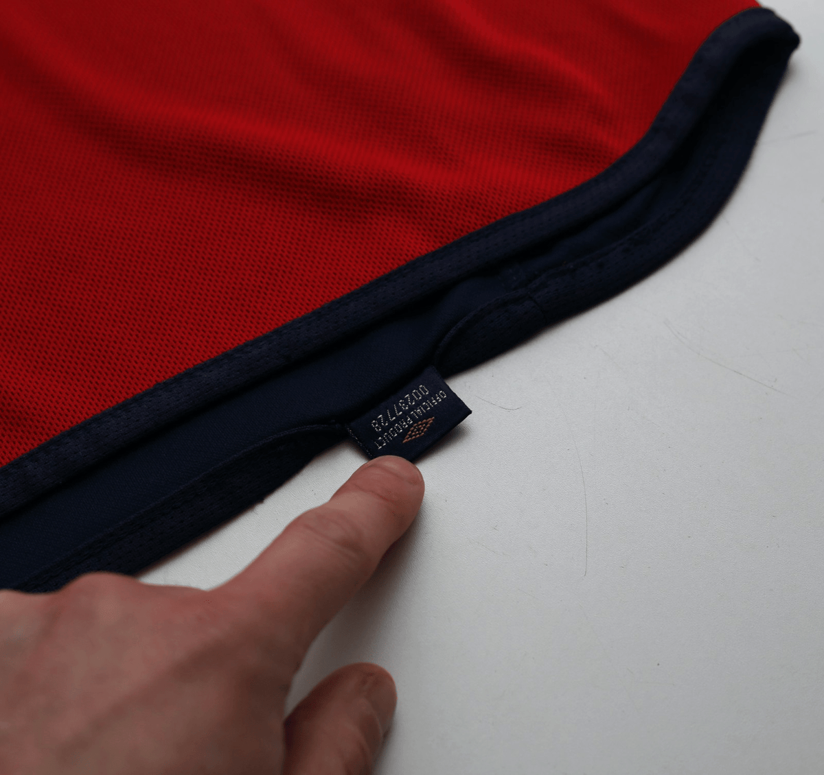 2002/04 BECKHAM #7 England Vintage Umbro Away LS Football Shirt (M) Argentina WC