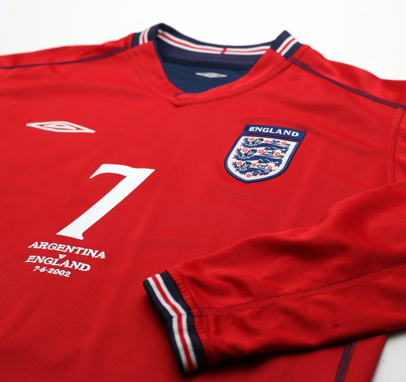2002/04 BECKHAM #7 England Vintage Umbro Away LS Football Shirt (M) Argentina WC