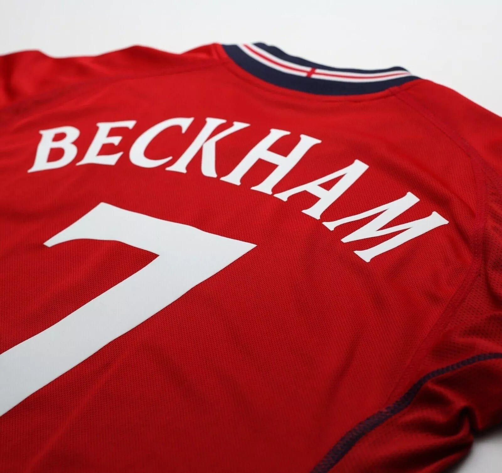 2002/04 BECKHAM #7 England Vintage Umbro Away LS Football Shirt (M) Argentina WC