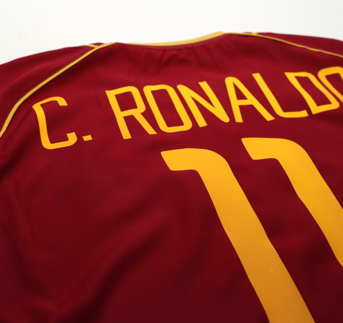 2002/04 C. RONALDO #11 Portugal Vintage Nike Home Football Shirt (L)