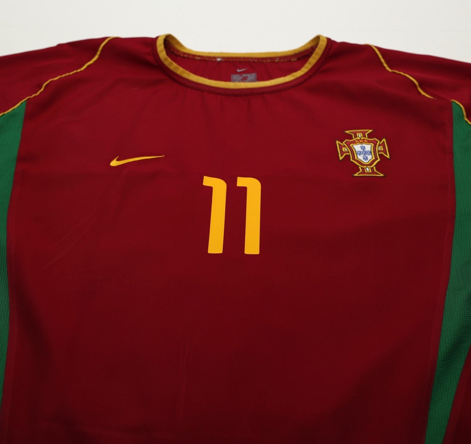 2002/04 C. RONALDO #11 Portugal Vintage Nike Home Football Shirt (L)