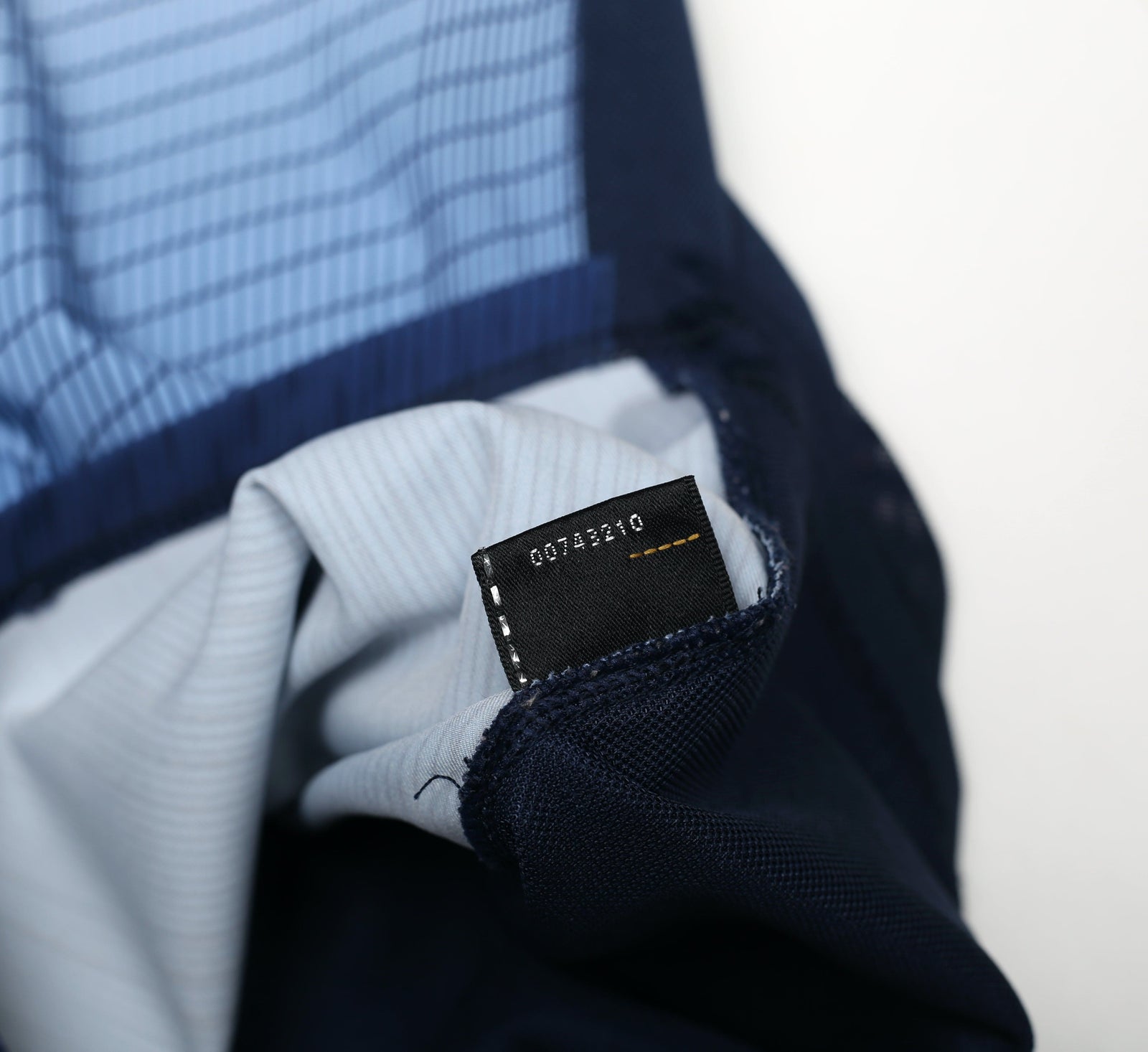 2002/04 CAMPBELL #23 Arsenal Vintage Nike Away Football Shirt Jersey (XL)