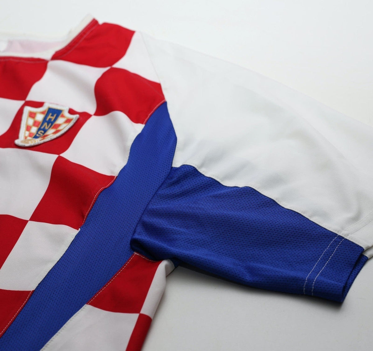 2002/04 CROATIA Vintage Nike Home Football Shirt (M) World Cup 2002