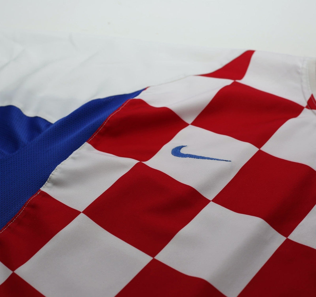 2002/04 CROATIA Vintage Nike Home Football Shirt (M) World Cup 2002