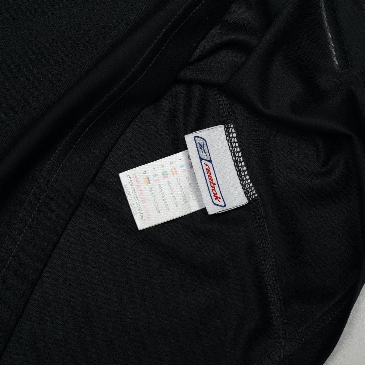 2002/04 Gerrard #17 Liverpool Vintage Reebok Away Football Shirt (L)