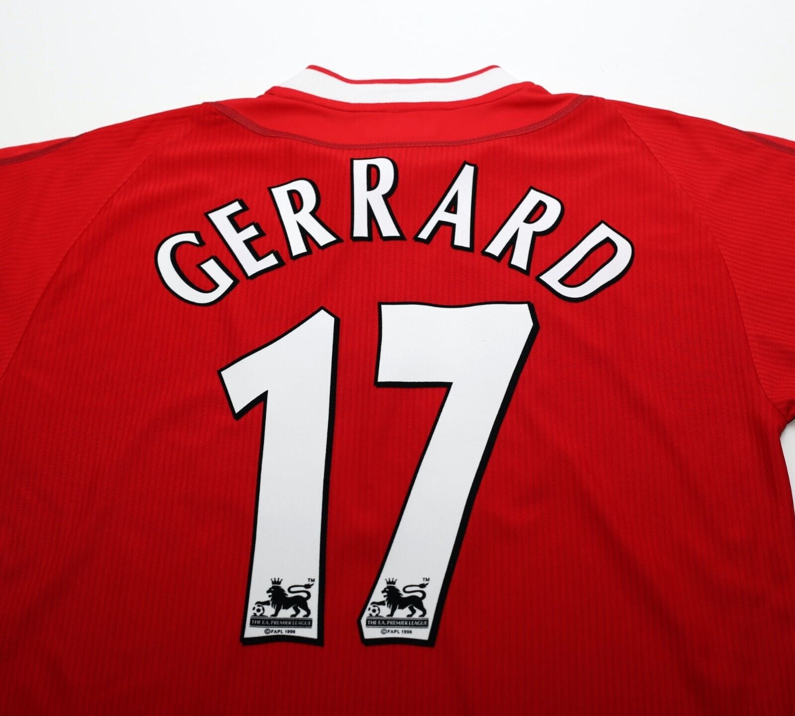 2002/04 GERRARD #17 Liverpool Vintage Reebok Home Football Shirt (M)