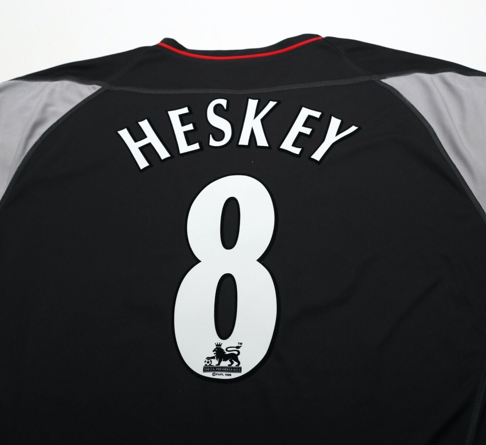 2002/04 HESKEY #8 Liverpool Vintage Reebok Away Football Shirt