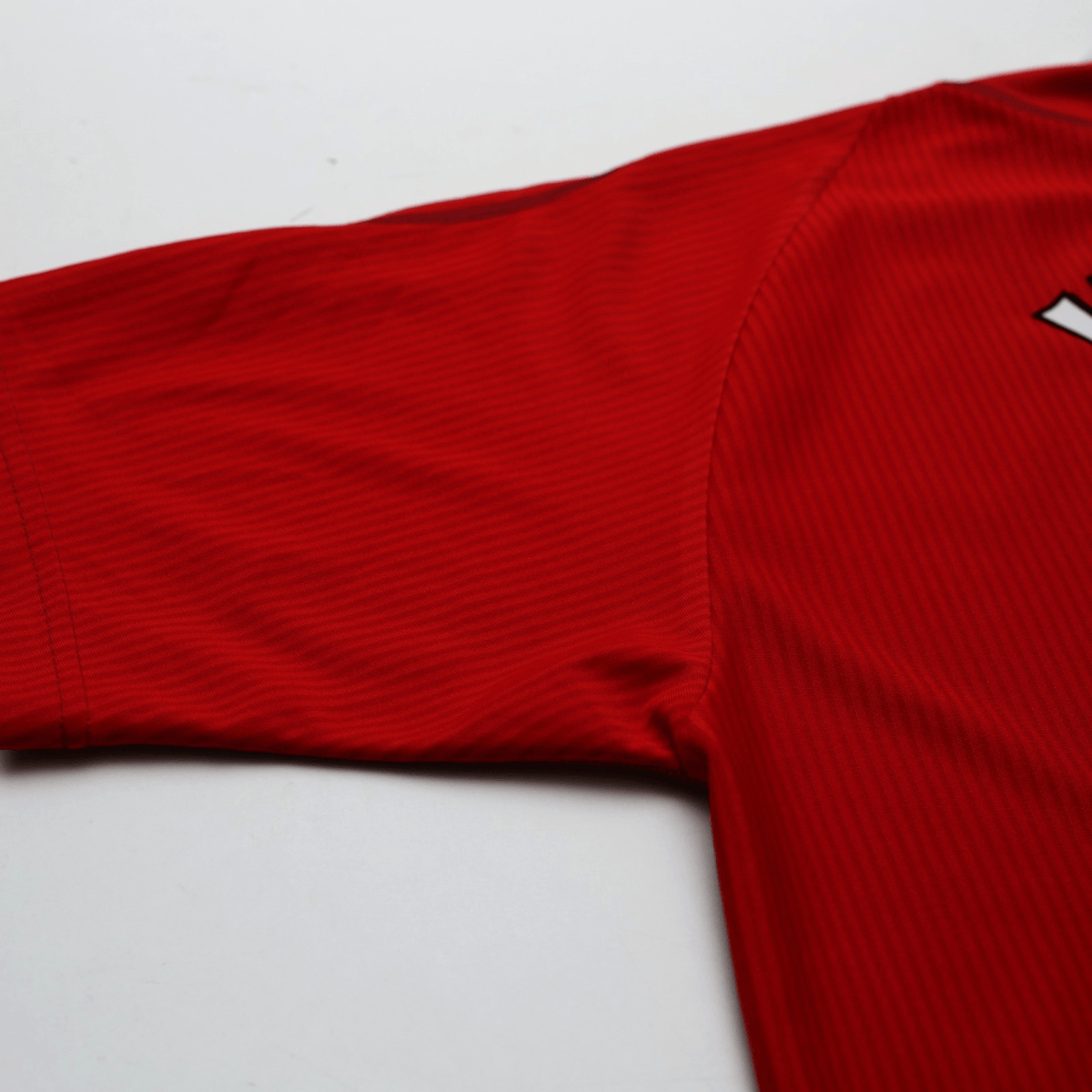 2002/04 Kewell #7 Liverpool Vintage Reebok Home Football Shirt (L)