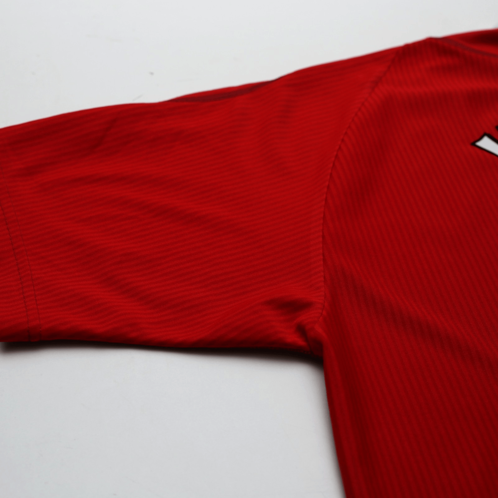 2002/04 Kewell #7 Liverpool Vintage Reebok Home Football Shirt (L)