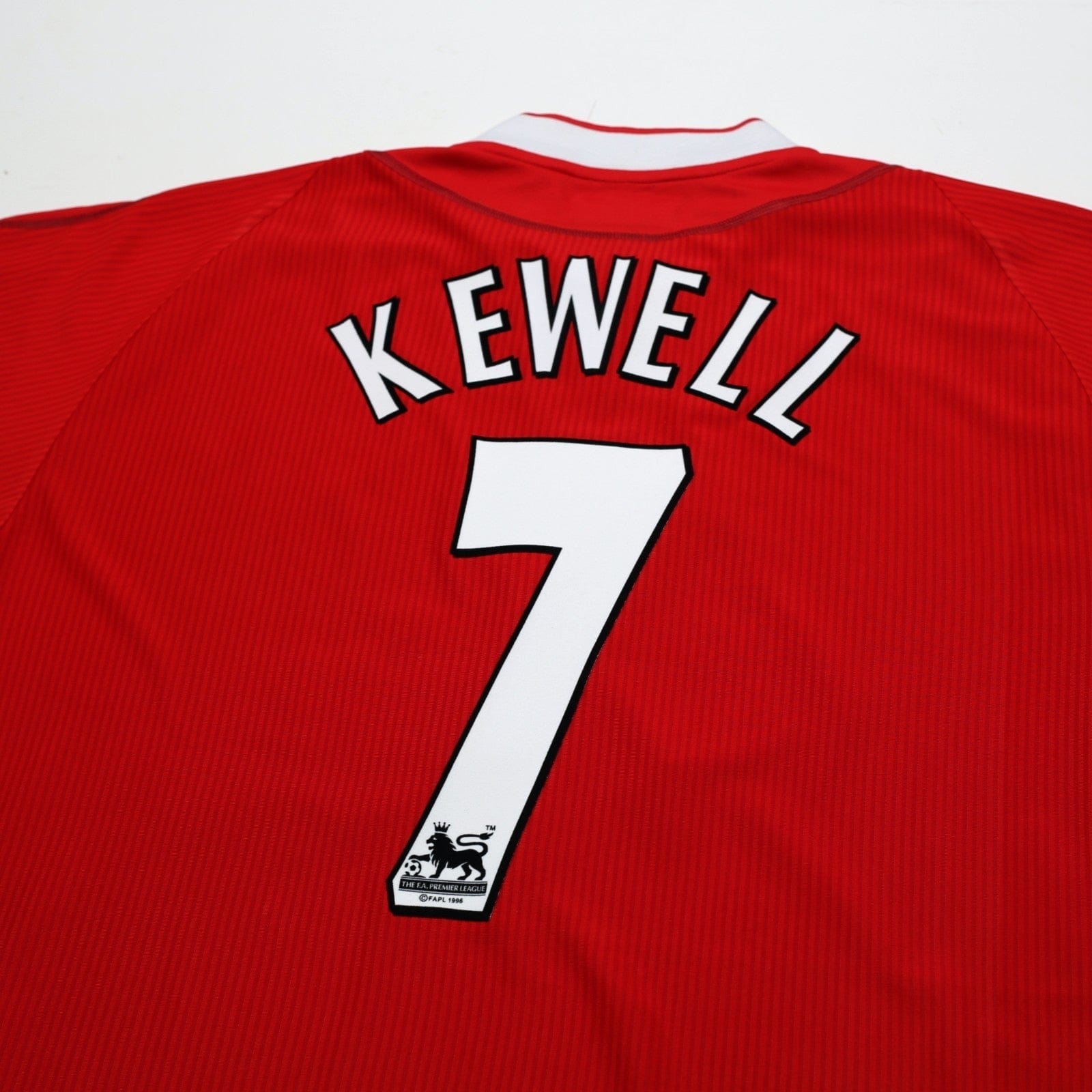 2002/04 Kewell #7 Liverpool Vintage Reebok Home Football Shirt (L)