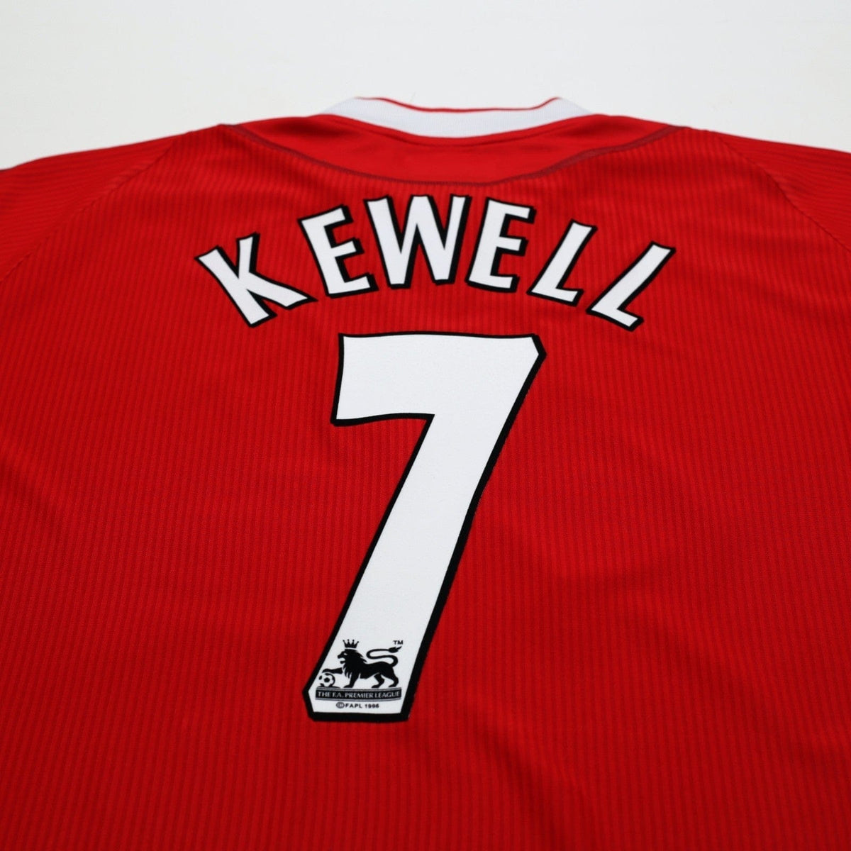 2002/04 Kewell #7 Liverpool Vintage Reebok Home Football Shirt (L)