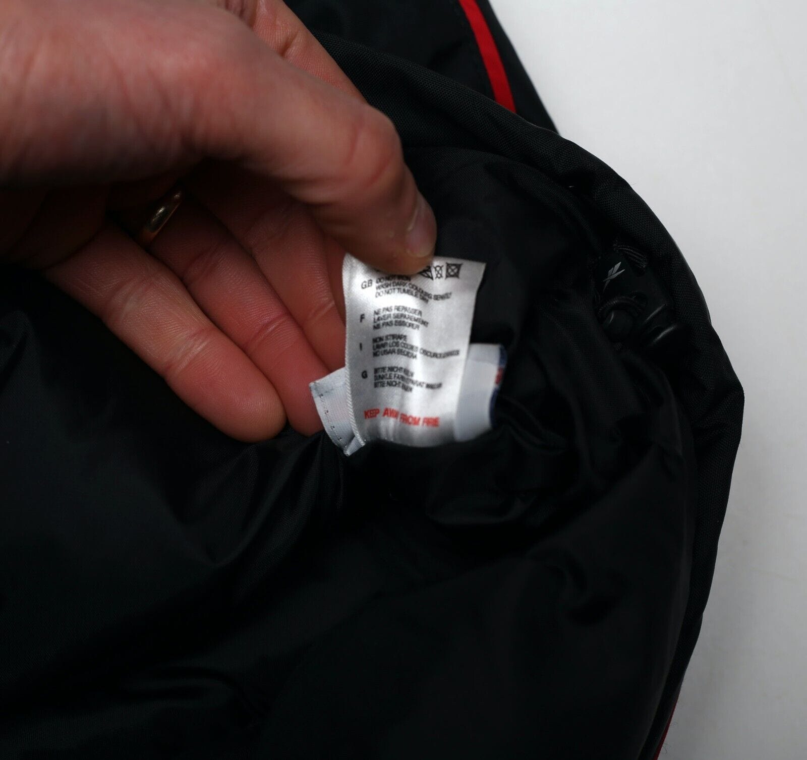 2002/04 LIVERPOOL Vintage Reebok Padded Football Bench Coat Jacket (M)