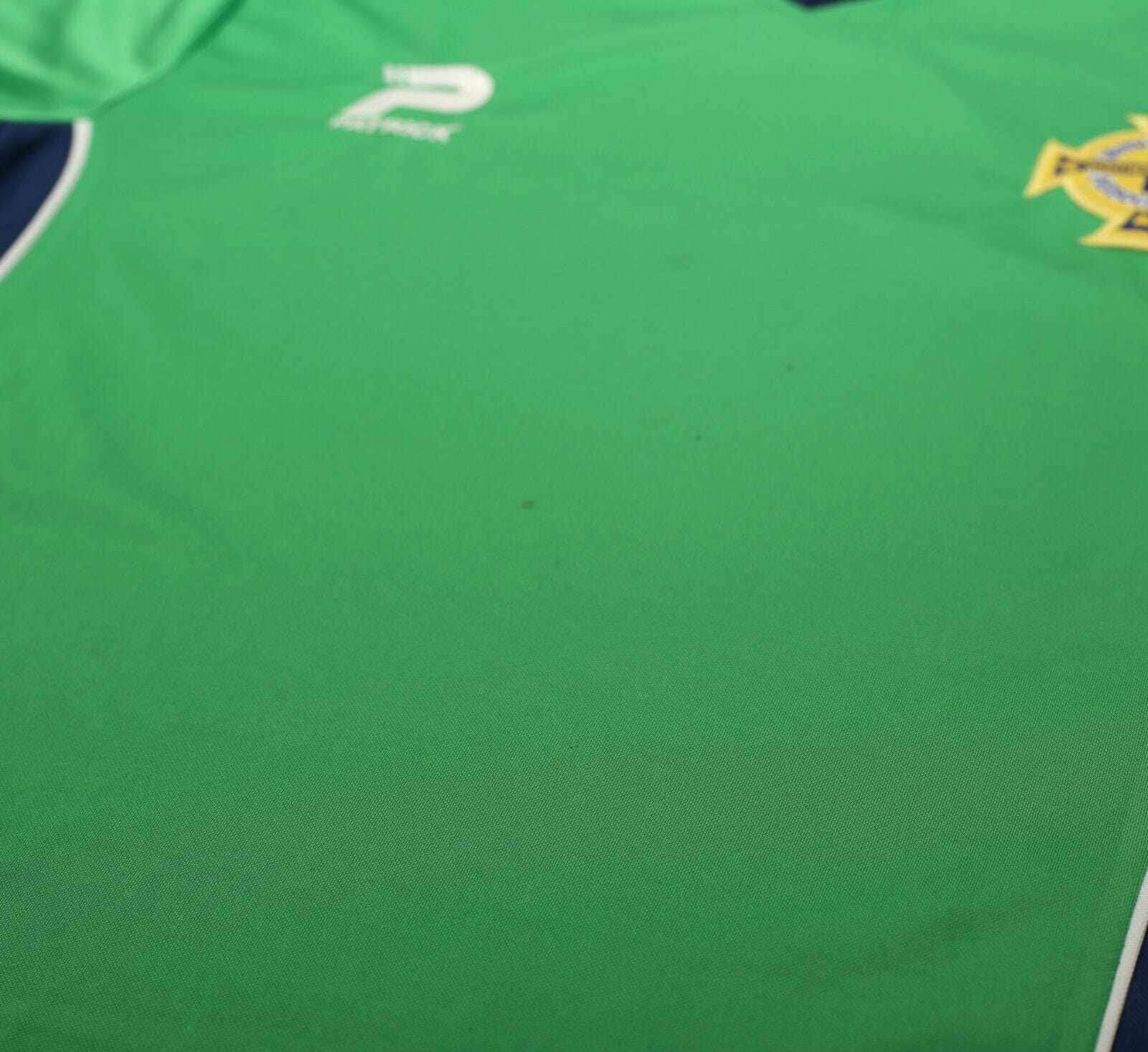2002/04 NORTHERN IRELAND Vintage Patrick Home Football Shirt (S)