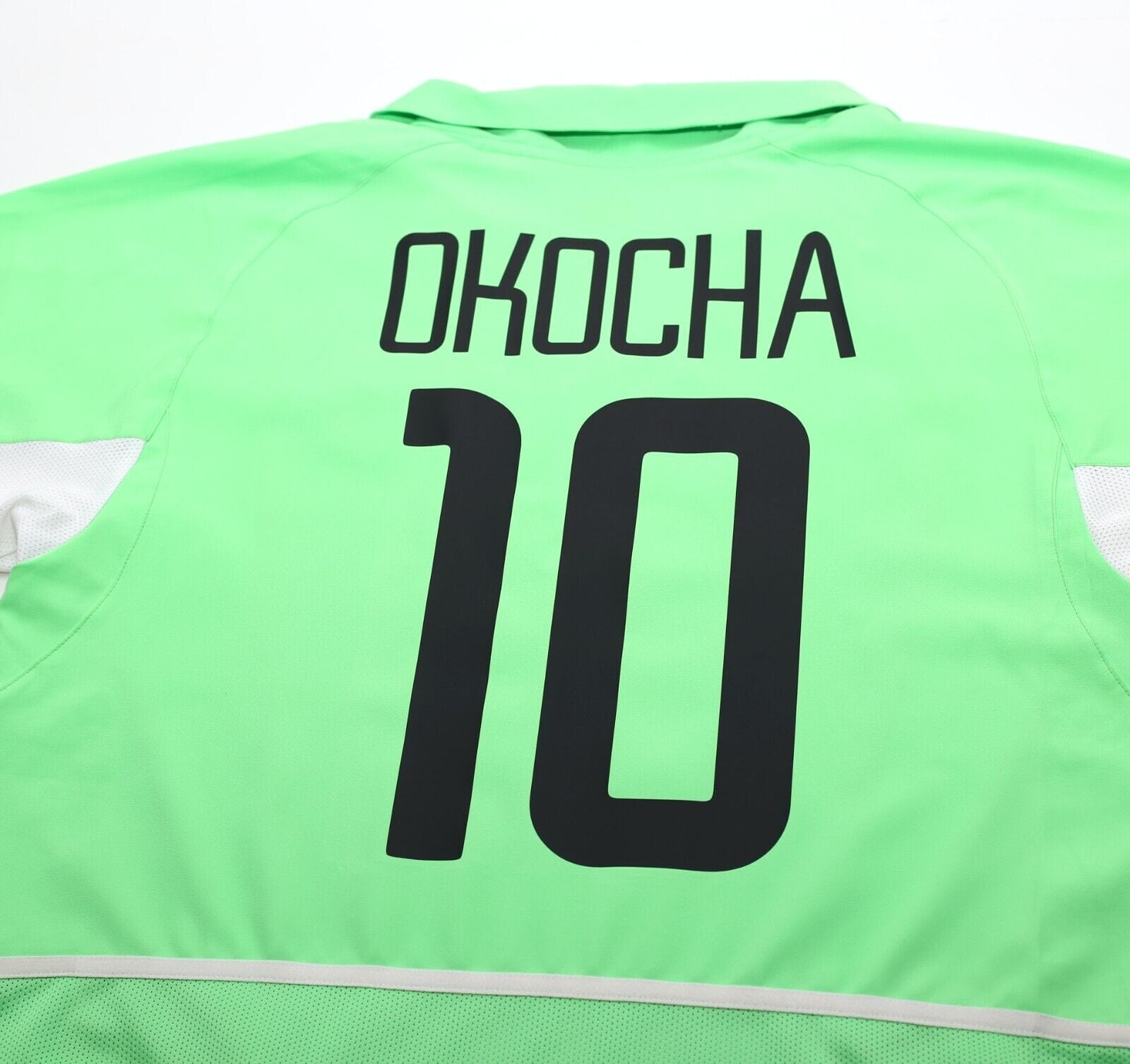 2002/04 OKOCHA #10 Nigeria Vintage Nike Home Football Shirt (M) PSG Bolton