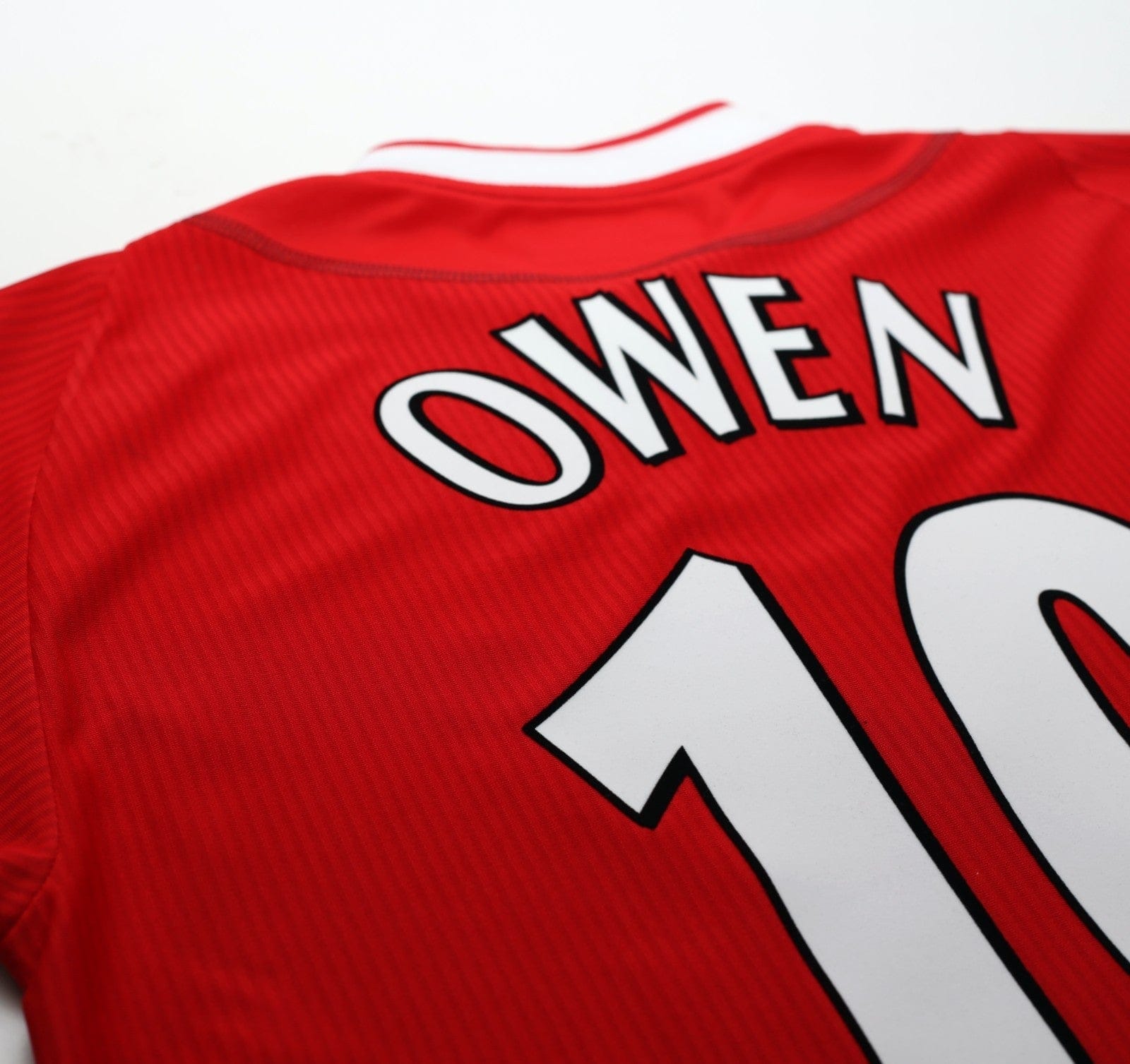 2002/04 OWEN #10 Liverpool Vintage Reebok Home Football Shirt (S) 36/38
