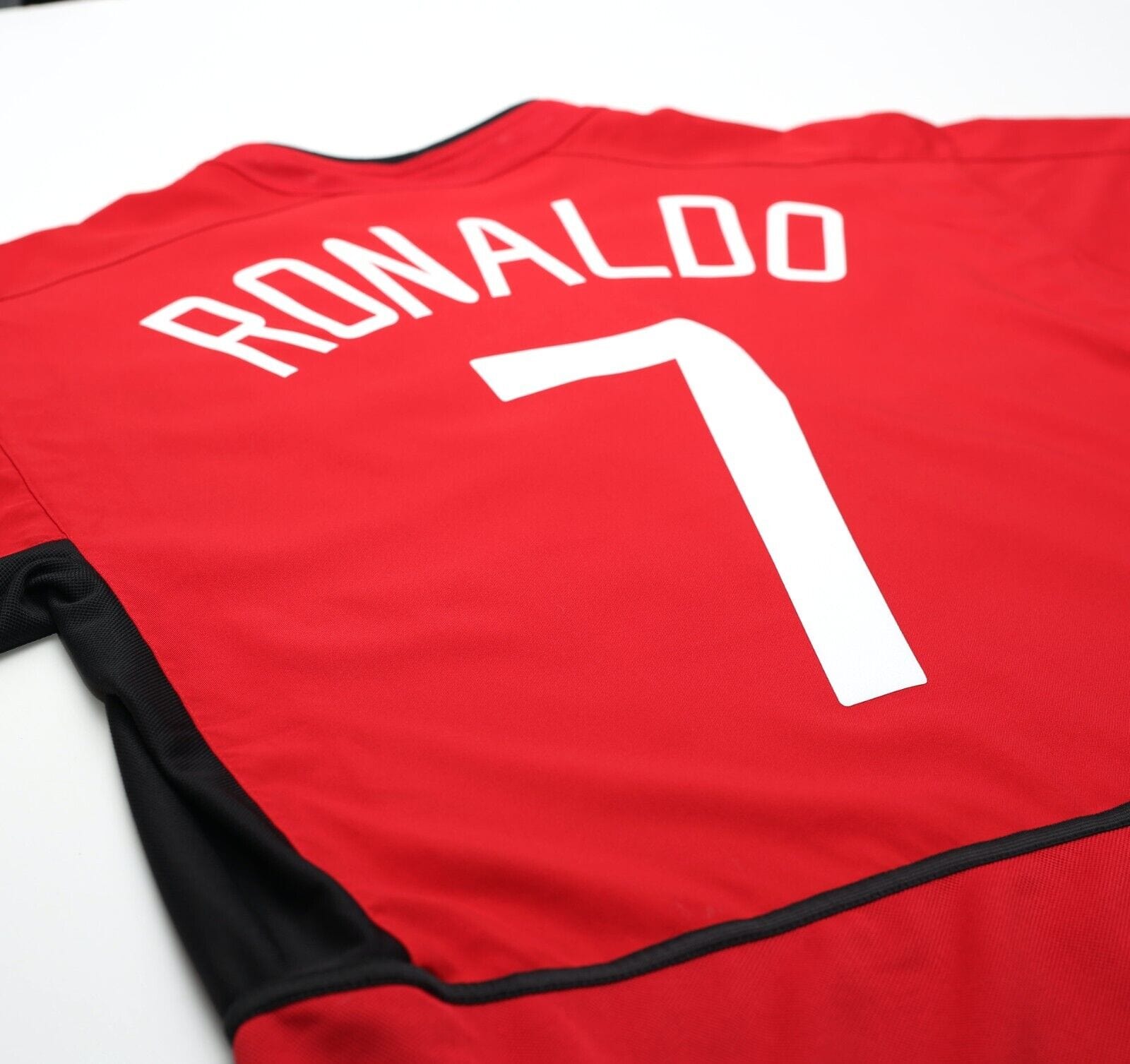 2002/04 RONALDO #7 Manchester United Vintage Nike Home Football Shirt (L)