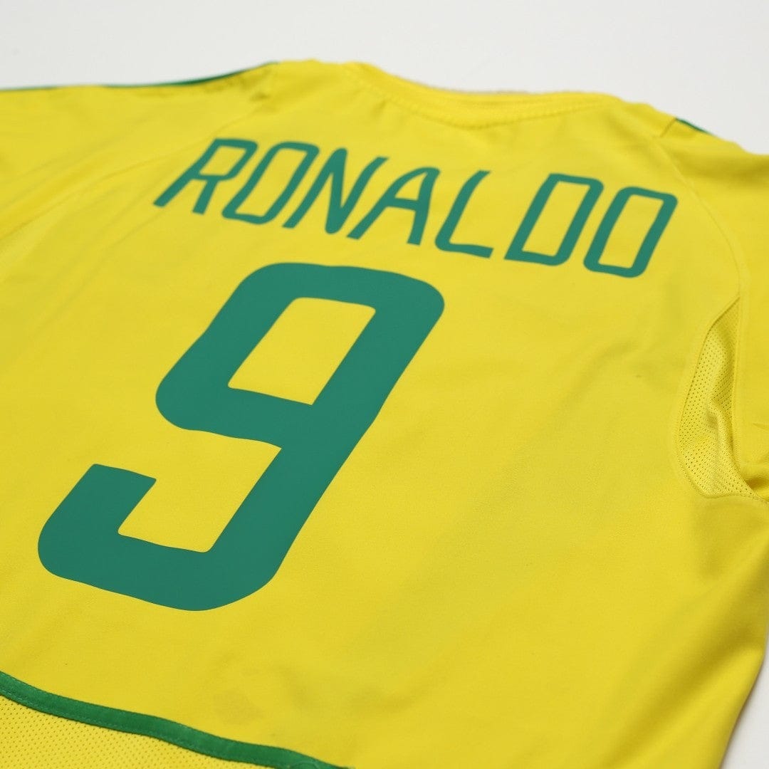 2002/04 Ronaldo #9 Brazil Vintage Nike Home Football Shirt (M)