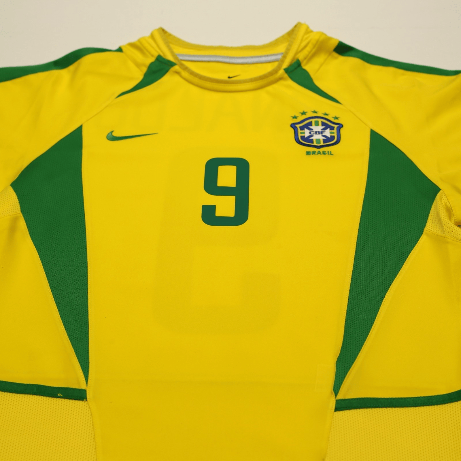 2002/04 Ronaldo #9 Brazil Vintage Nike Home Football Shirt (S)