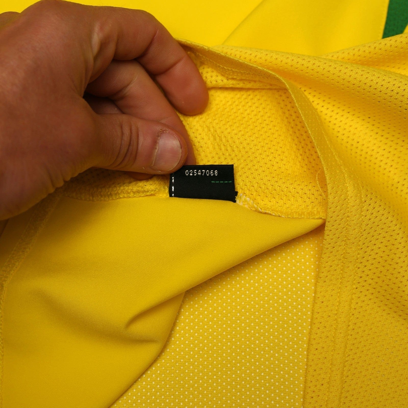2002/04 Ronaldo #9 Brazil Vintage Nike Home Football Shirt (S)