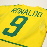 2002/04 Ronaldo #9 Brazil Vintage Nike Home Football Shirt (S)