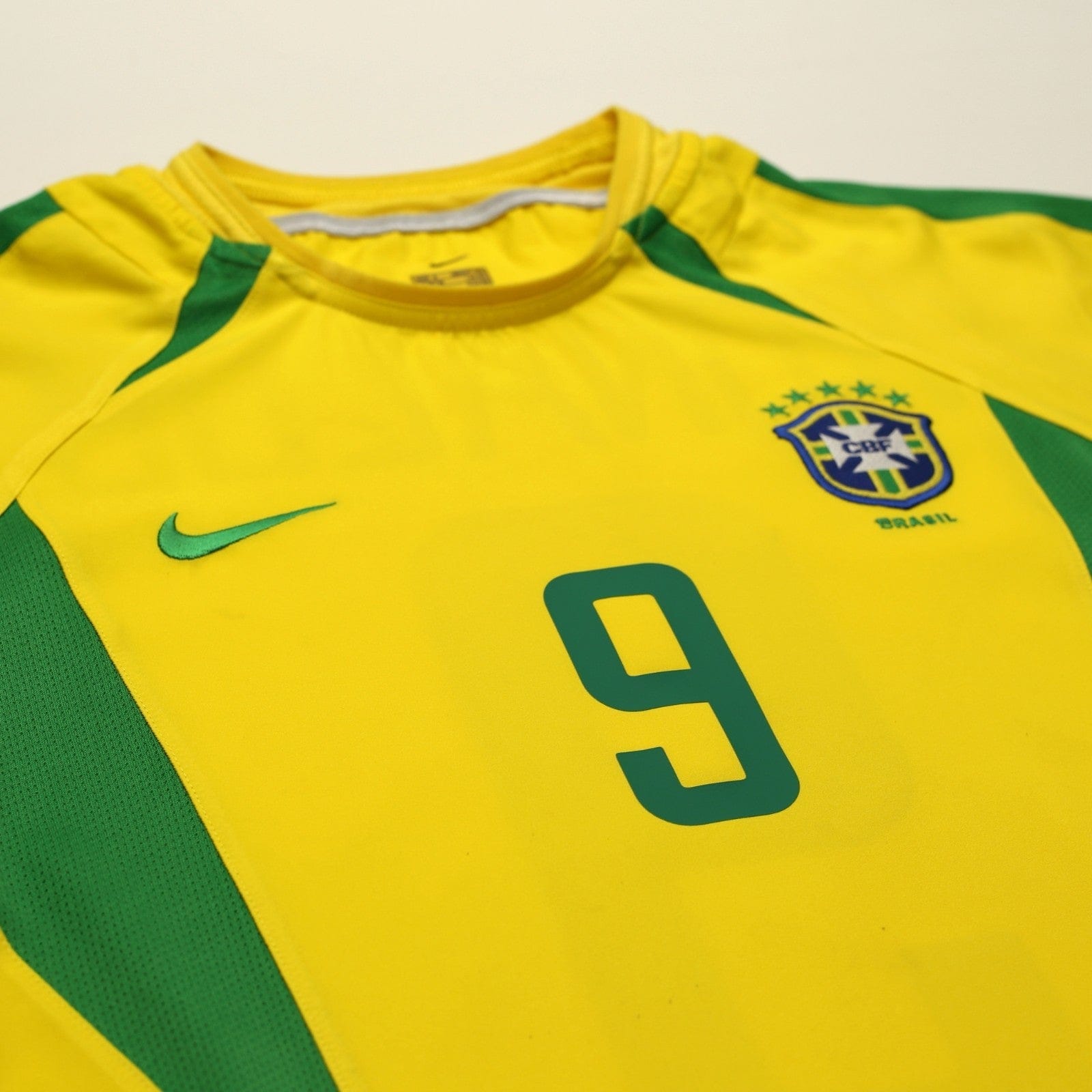 2002/04 Ronaldo #9 Brazil Vintage Nike Home Football Shirt (S)