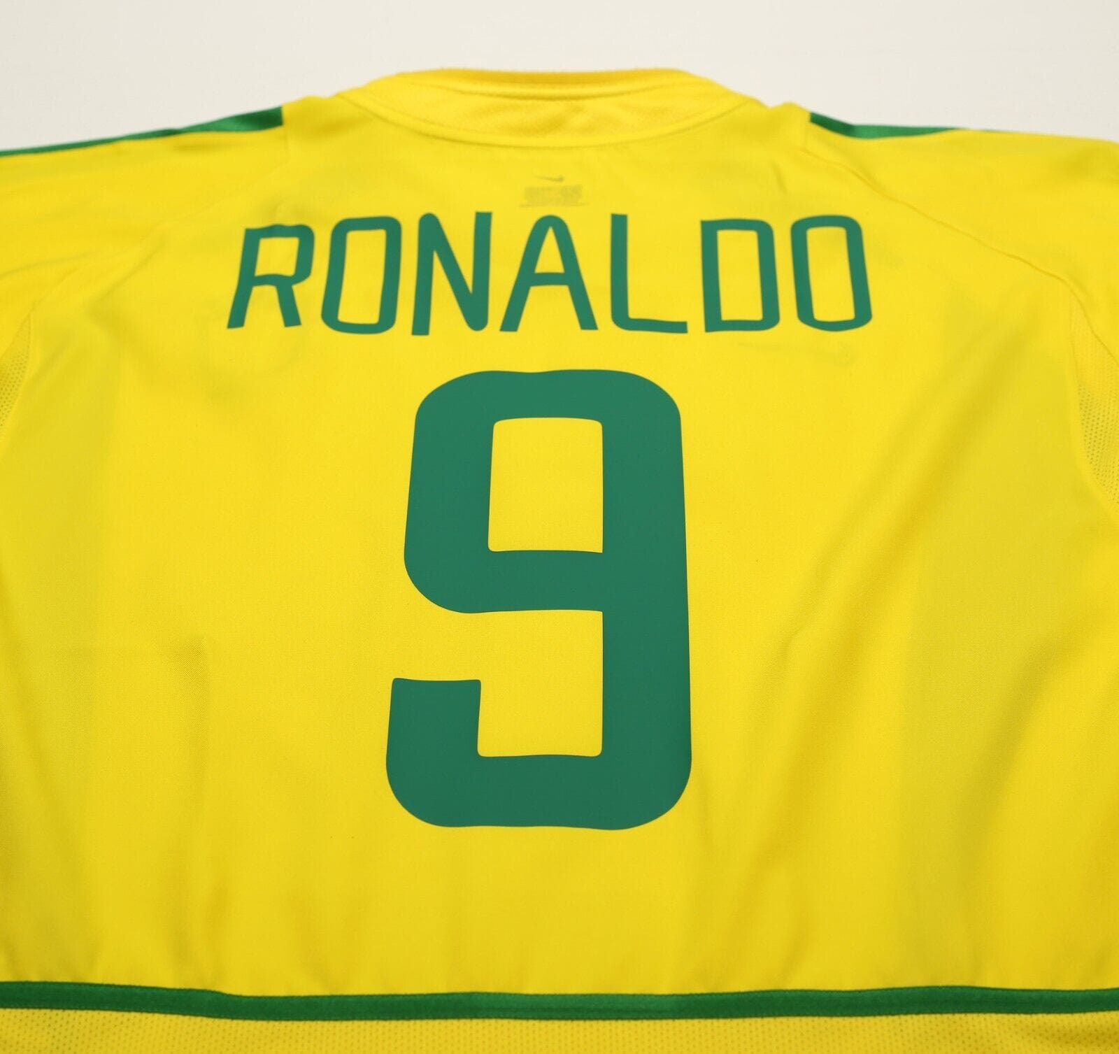 2002/04 RONALDO #9 Brazil Vintage Nike Home Football Shirt (XL)