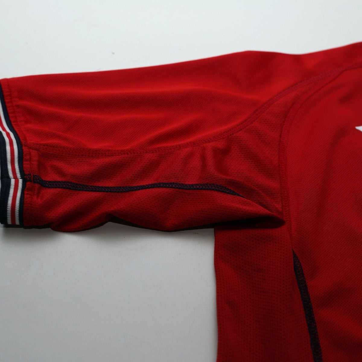 2002/04 Rooney #23 England Vintage Umbro Away Debut Football Shirt (M) Australia