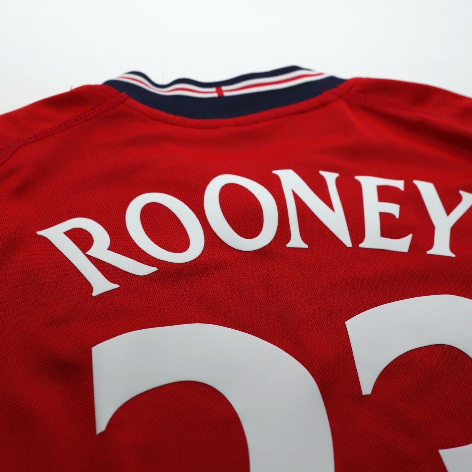 2002/04 Rooney #23 England Vintage Umbro Away Debut Football Shirt (M) Australia