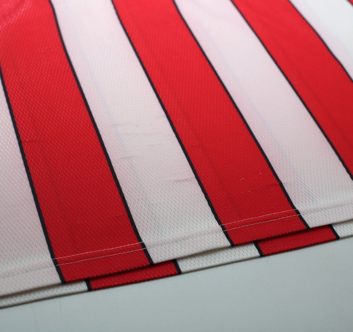 2002/04 SHEFFIELD UNITED Vintage le coq sportif Football Shirt (M)