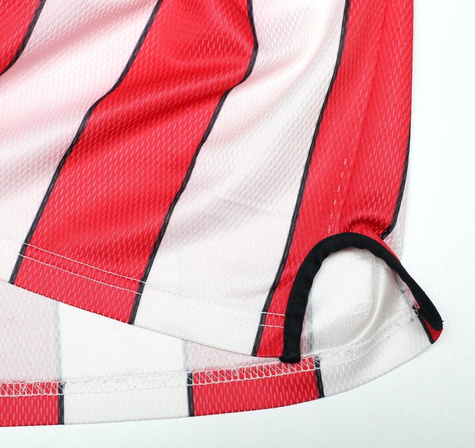 2002/04 SHEFFIELD UNITED Vintage le coq sportif Football Shirt (M)