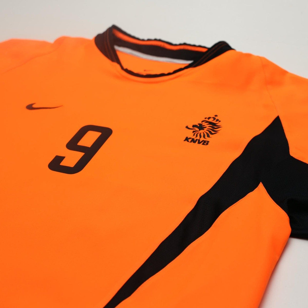 2002/04 Van Nistelrooy #9 Holland Vintage Nike Home Football Shirt (L)