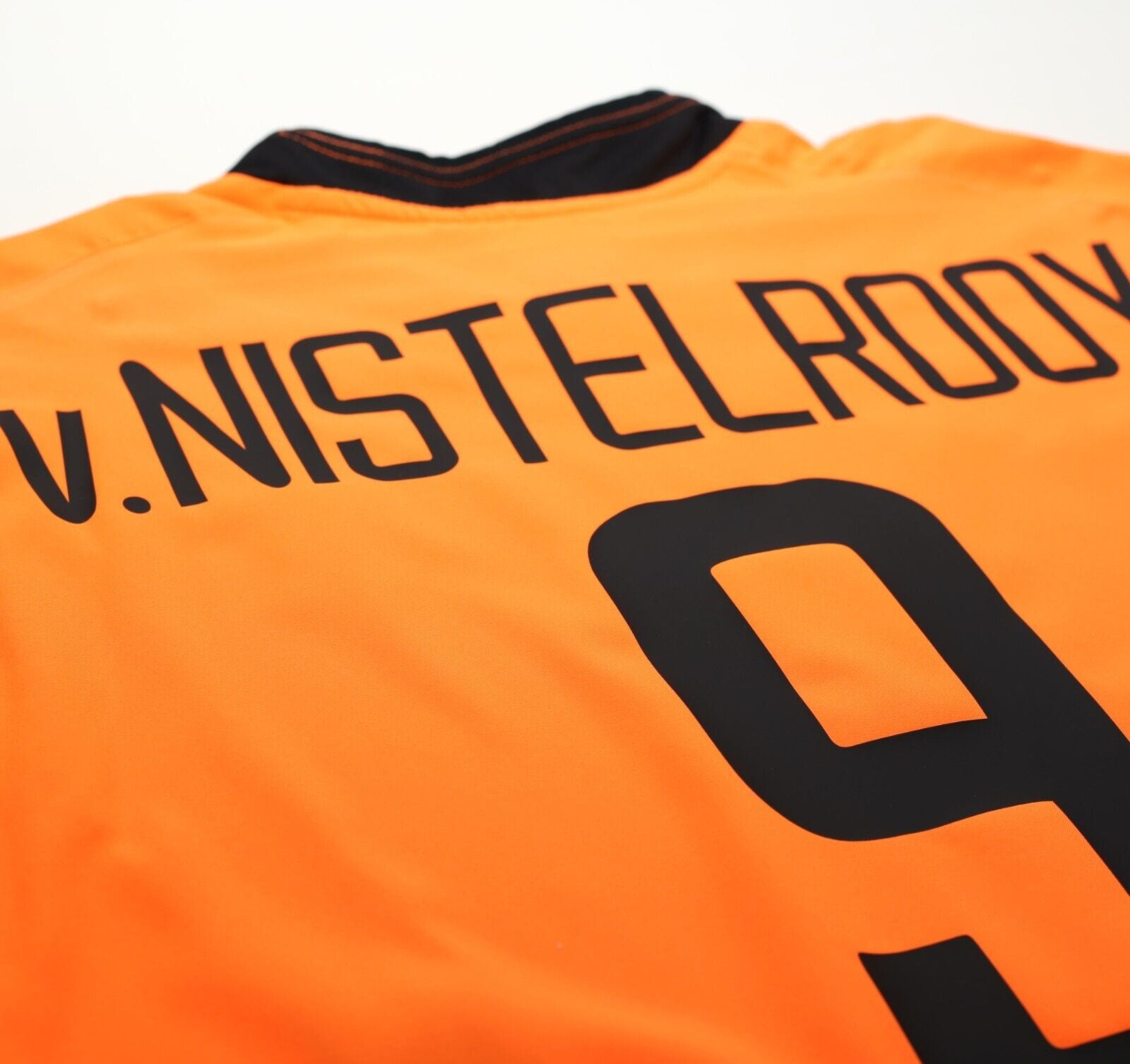 2002/04 VAN NISTELROOY #9 Holland Vintage Nike Home Football Shirt (L)