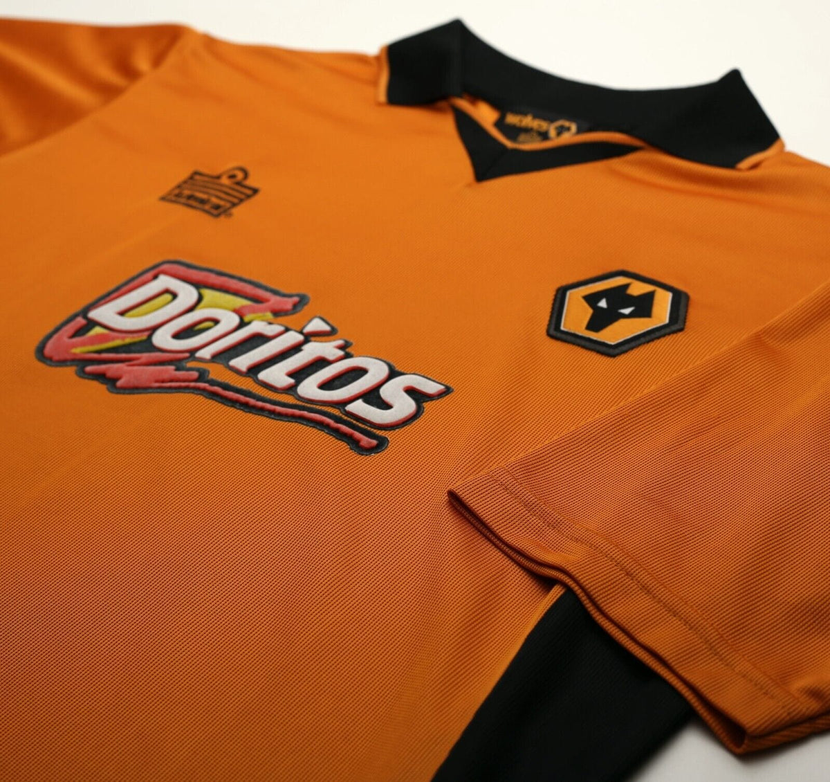 2002/04 WOLVERHAMPTON WANDERERS Admiral Home Football Shirt (M) Wolves Doritos