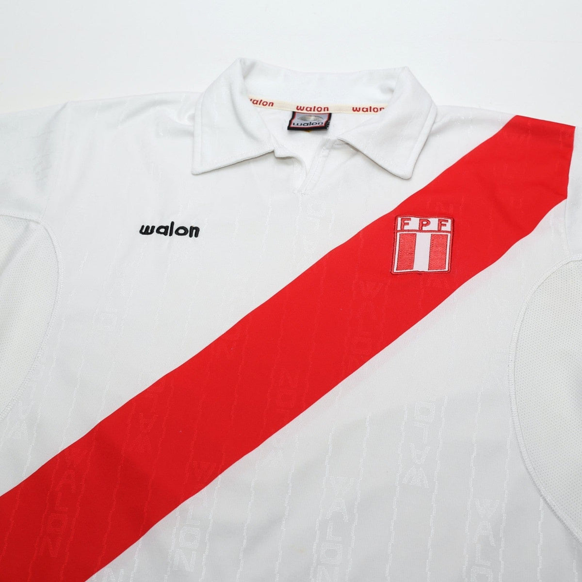 2002 Peru Vintage Walon Long Sleeve Home Football Shirt (L)