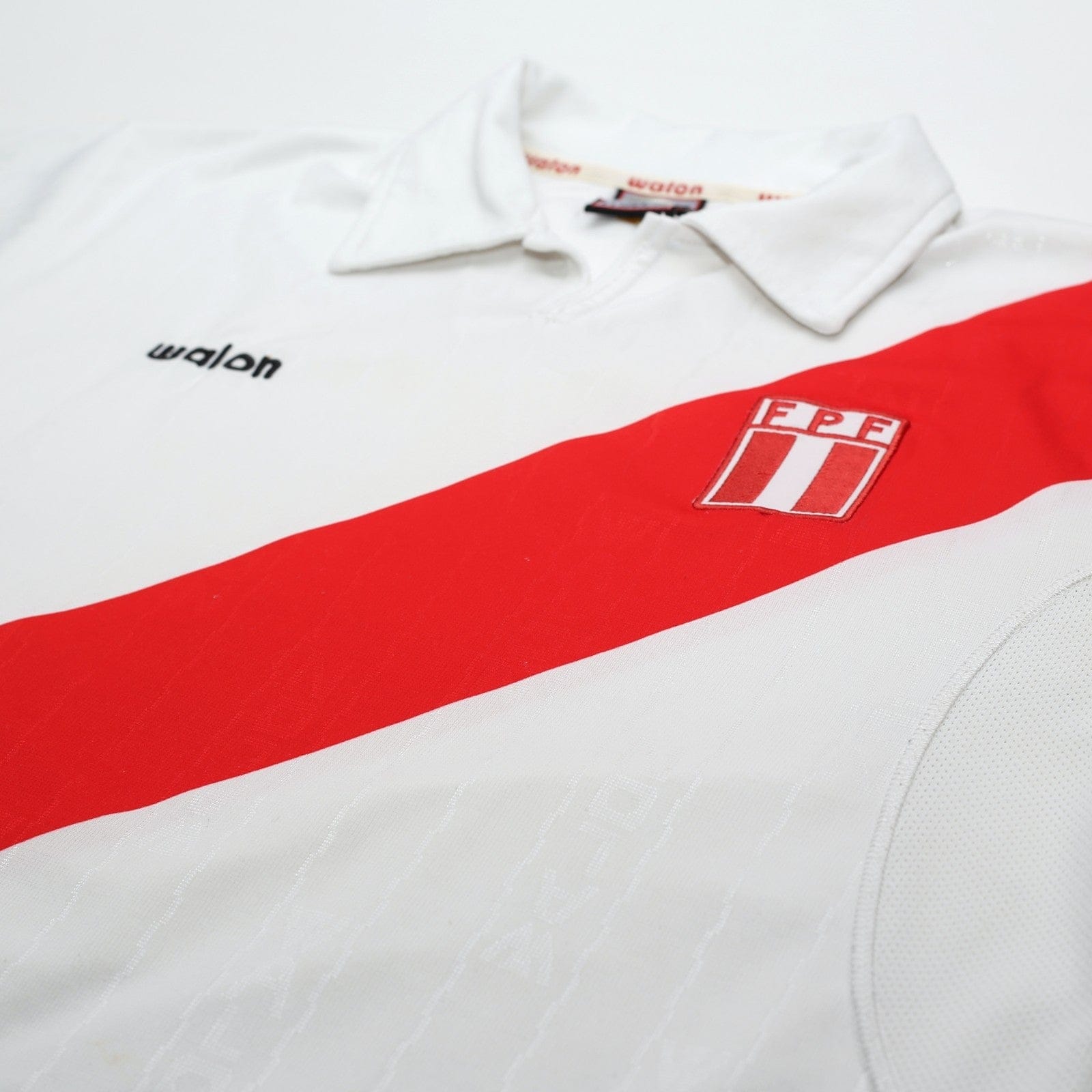 2002 Peru Vintage Walon Long Sleeve Home Football Shirt (L)