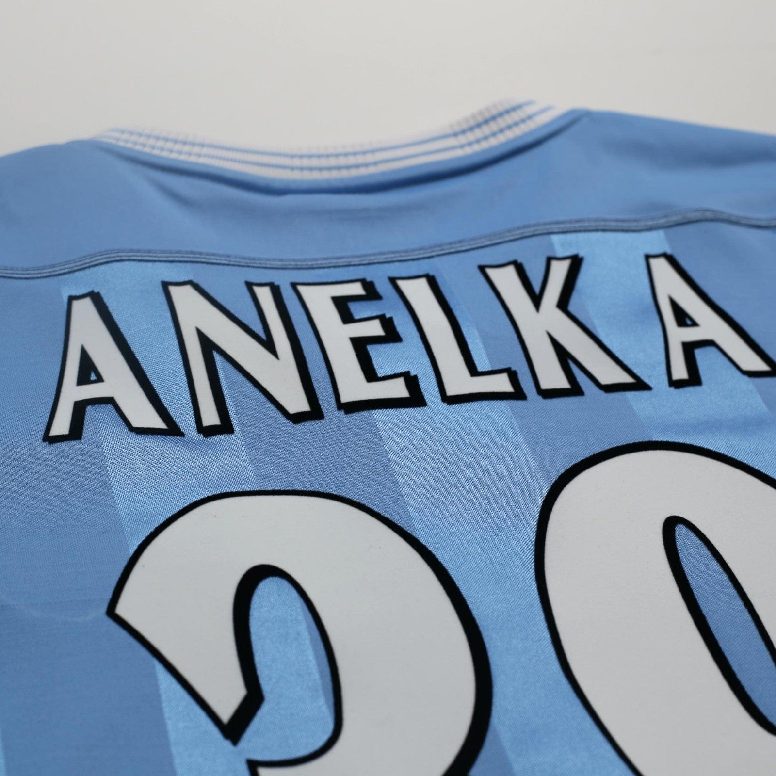 2003/04 Anelka #39 Manchester City Vintage Reebok Home Football Shirt (XL)