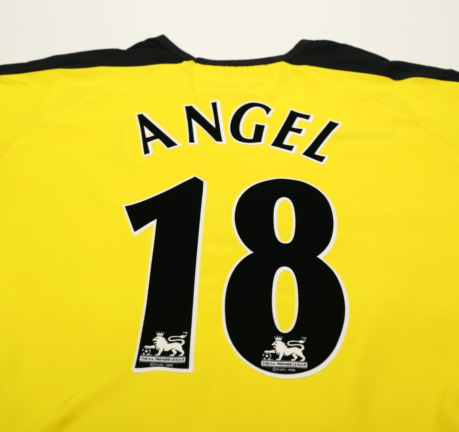 2003/04 ANGEL #18 Aston Villa Vintage Diadora Away Football Shirt (L)