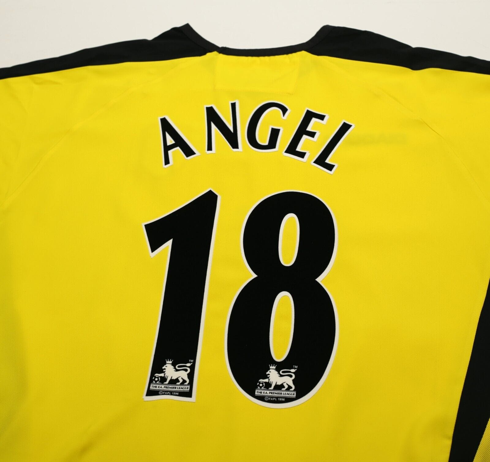 2003/04 ANGEL #18 Aston Villa Vintage Diadora Away Football Shirt (L)