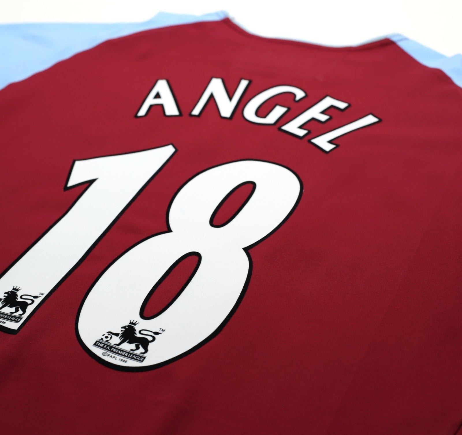 2003/04 ANGEL #18 Aston Villa Vintage Diadora Home Football Shirt (L)