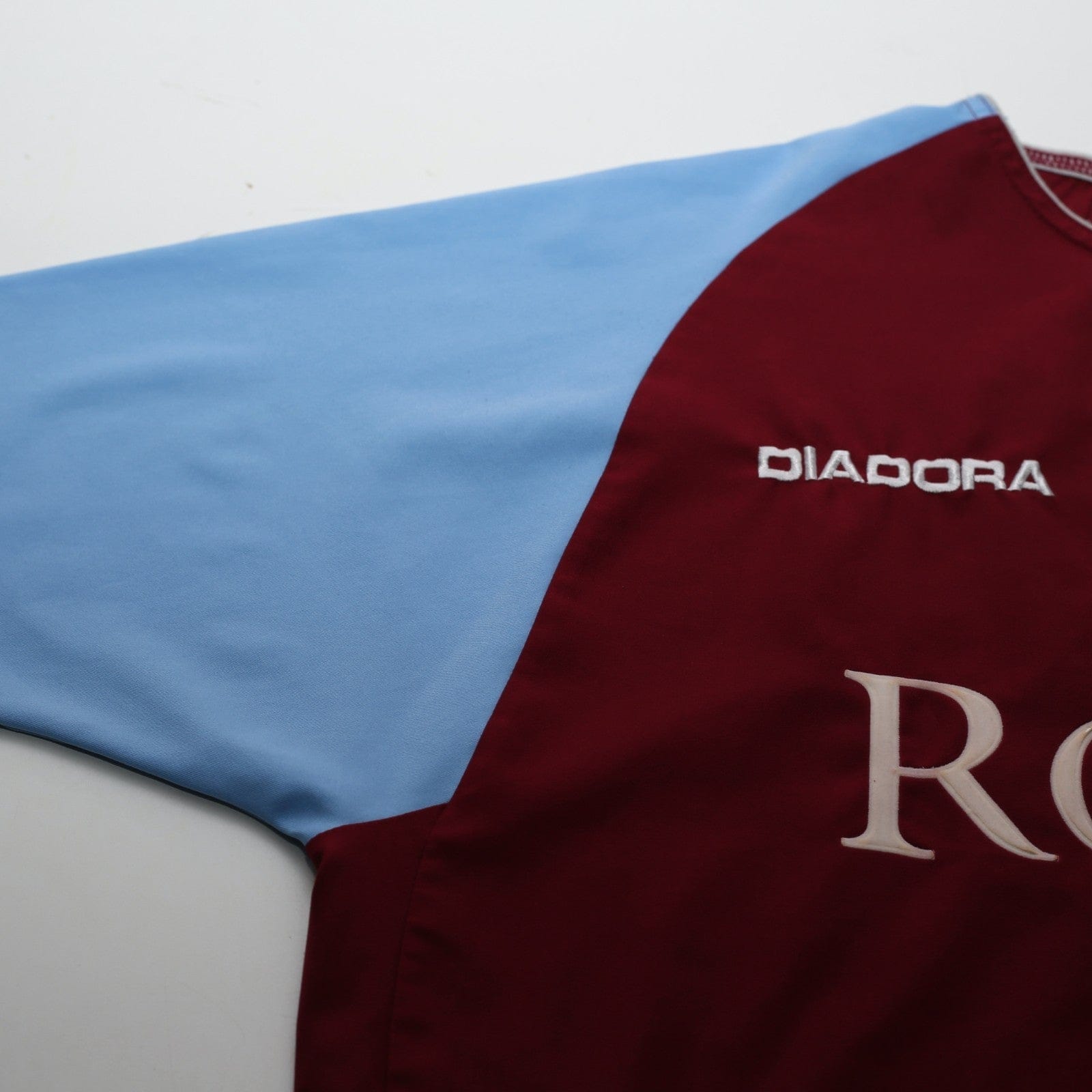 2003/04 Angel #18 Aston Villa Vintage Diadora Home Football Shirt (S/M)
