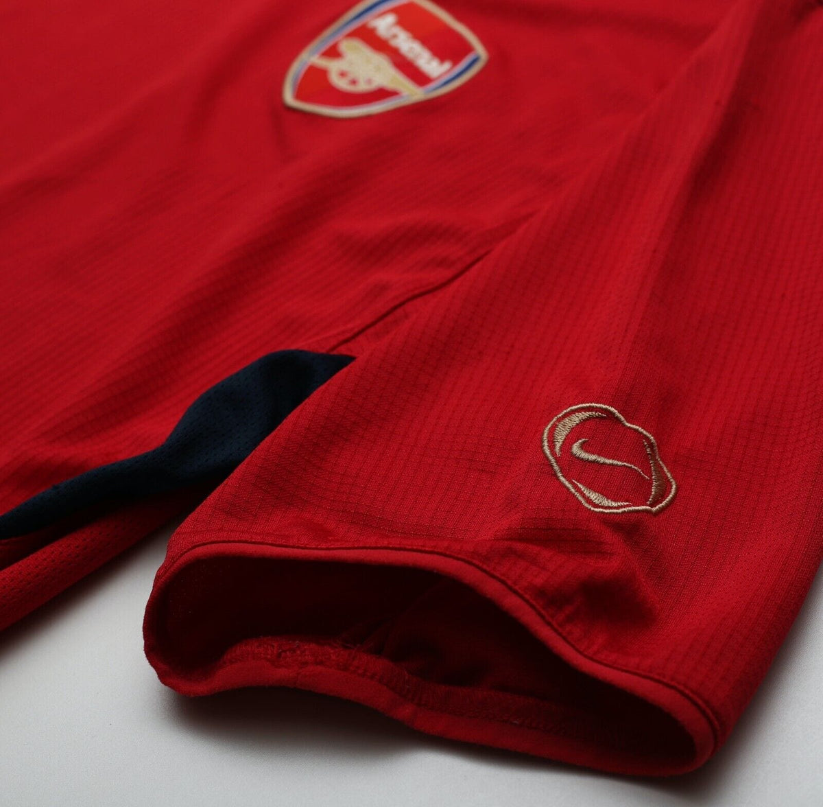 2003/04 ARSENAL Vintage Nike Football Training Shirt (M)