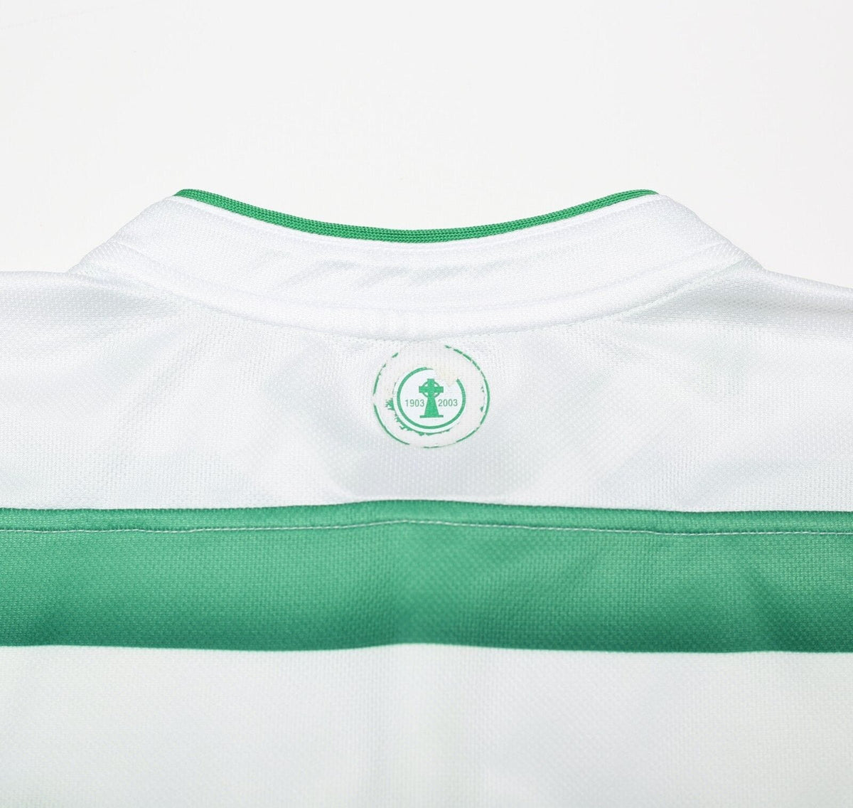 2003/04 CELTIC Vintage Umbro Home Football Shirt (M)