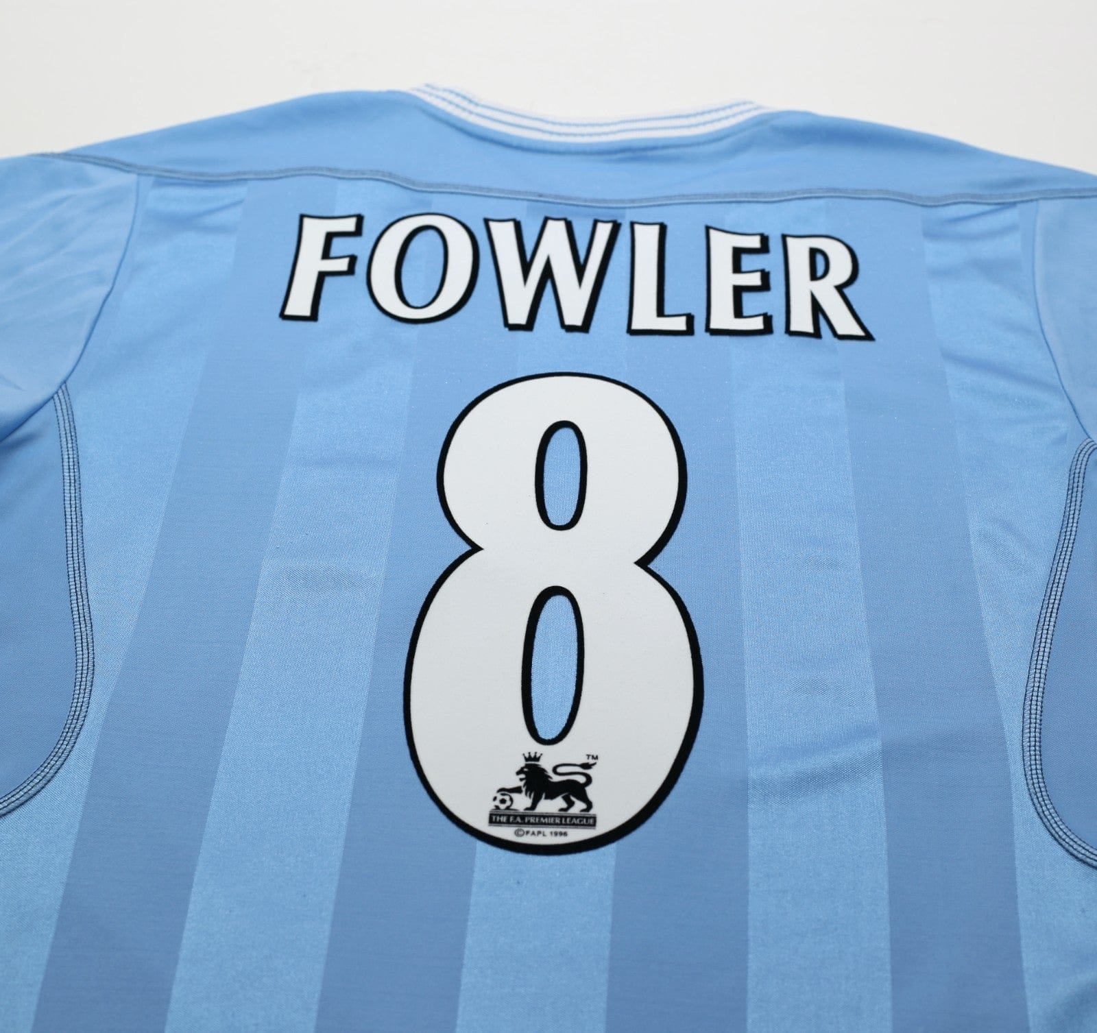 2003/04 FOWLER #8 Manchester City Vintage Reebok Home Football Shirt (S)