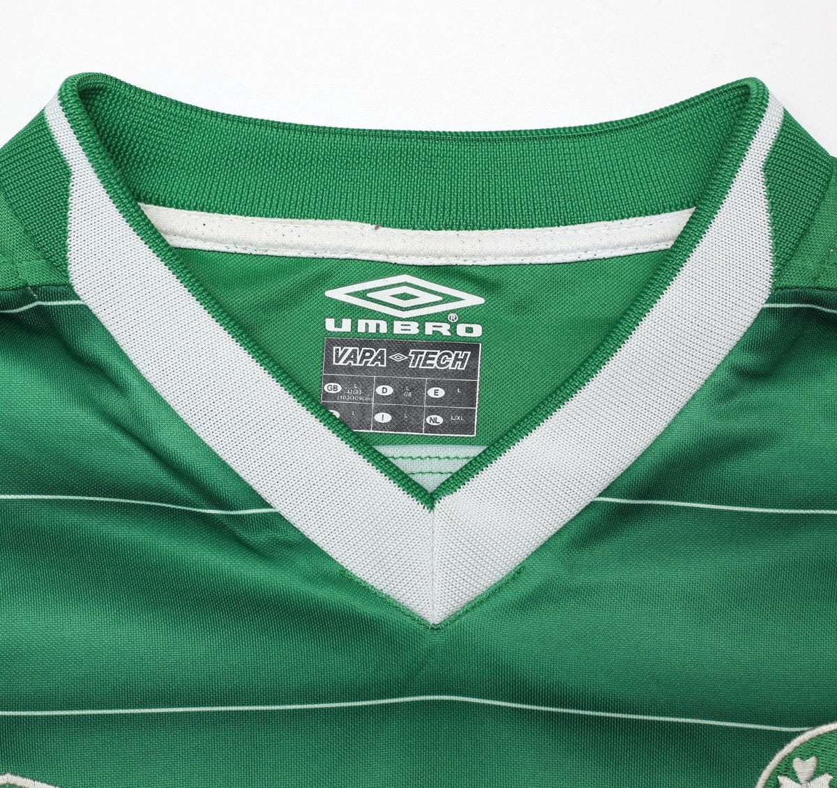 2003/04 KEANE #6 Ireland Vintage Umbro Home Football Shirt (L)
