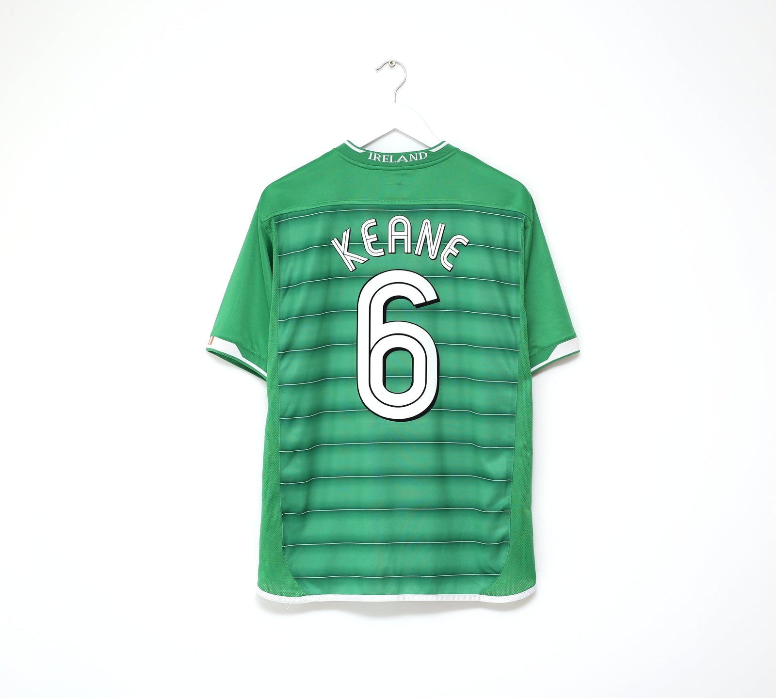 2003/04 KEANE #6 Ireland Vintage Umbro Home Football Shirt (M)