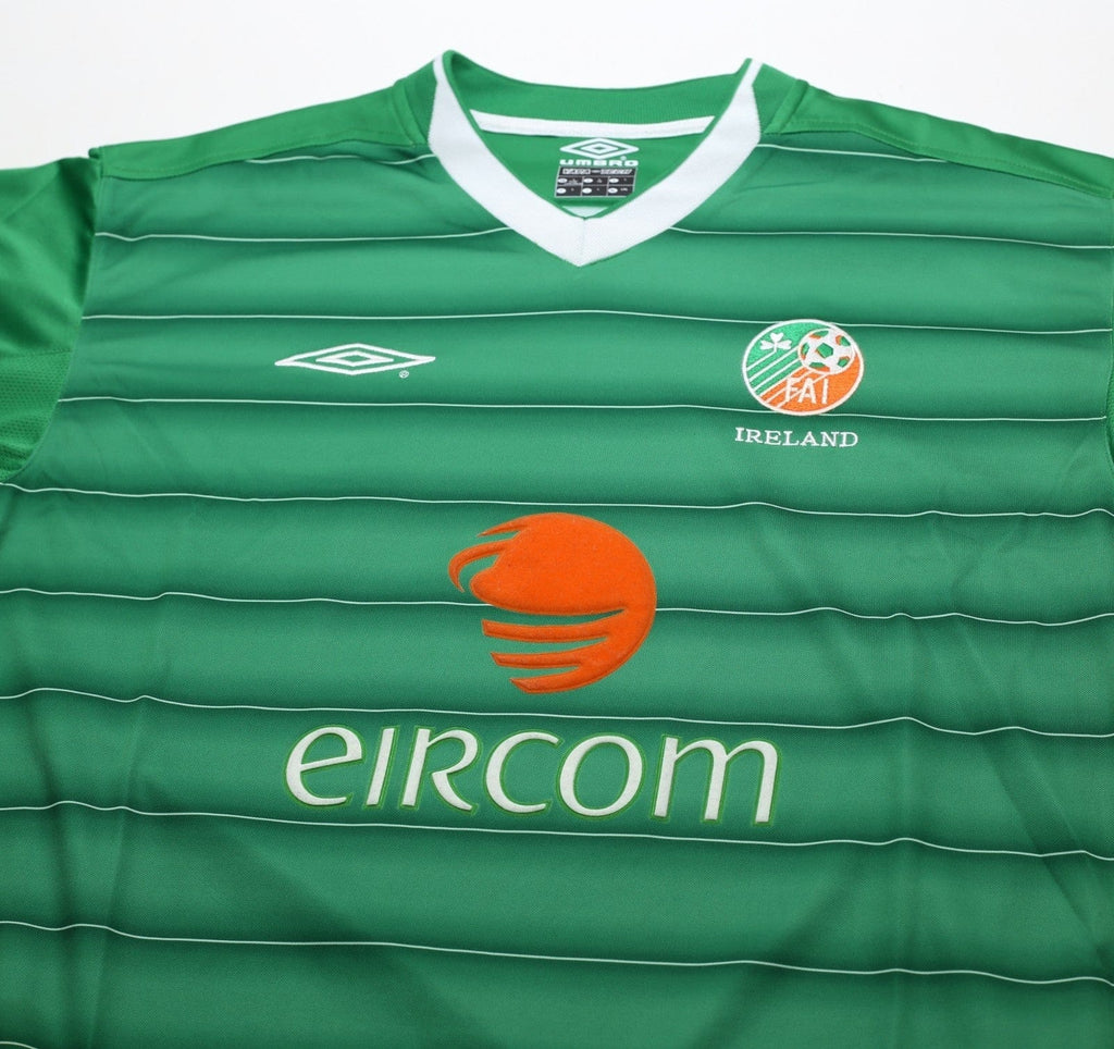 2003/04 KEANE #6 Ireland Vintage Umbro Long Sleeve Home Football Shirt (L)